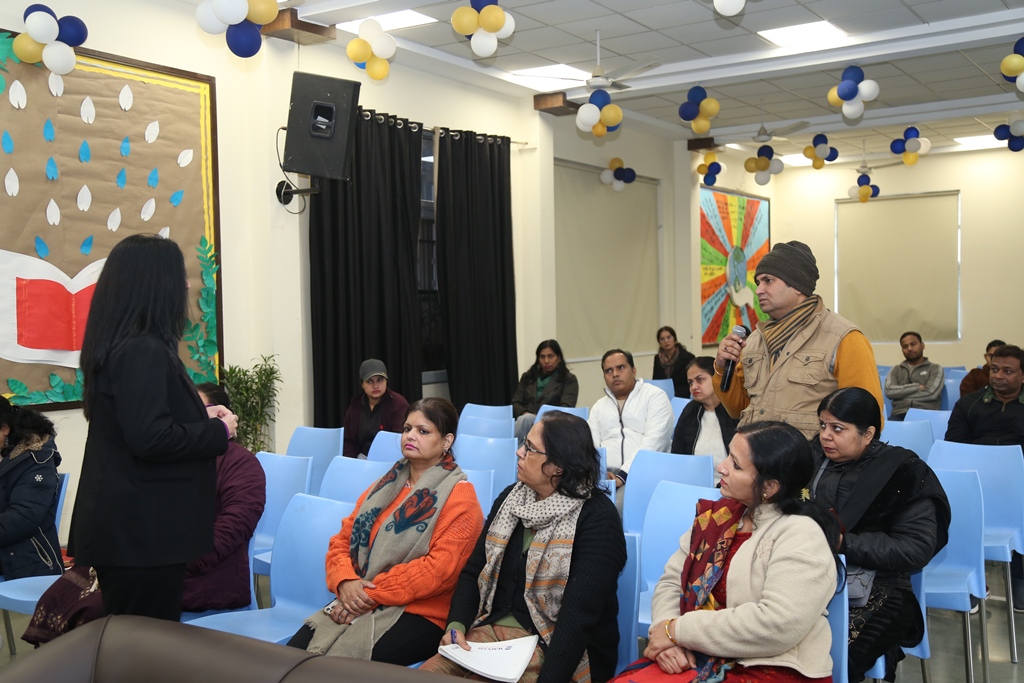 career-counselling-session-Zpzf4e